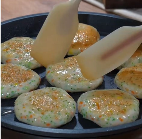 Chiên hoặc áp chảo chả