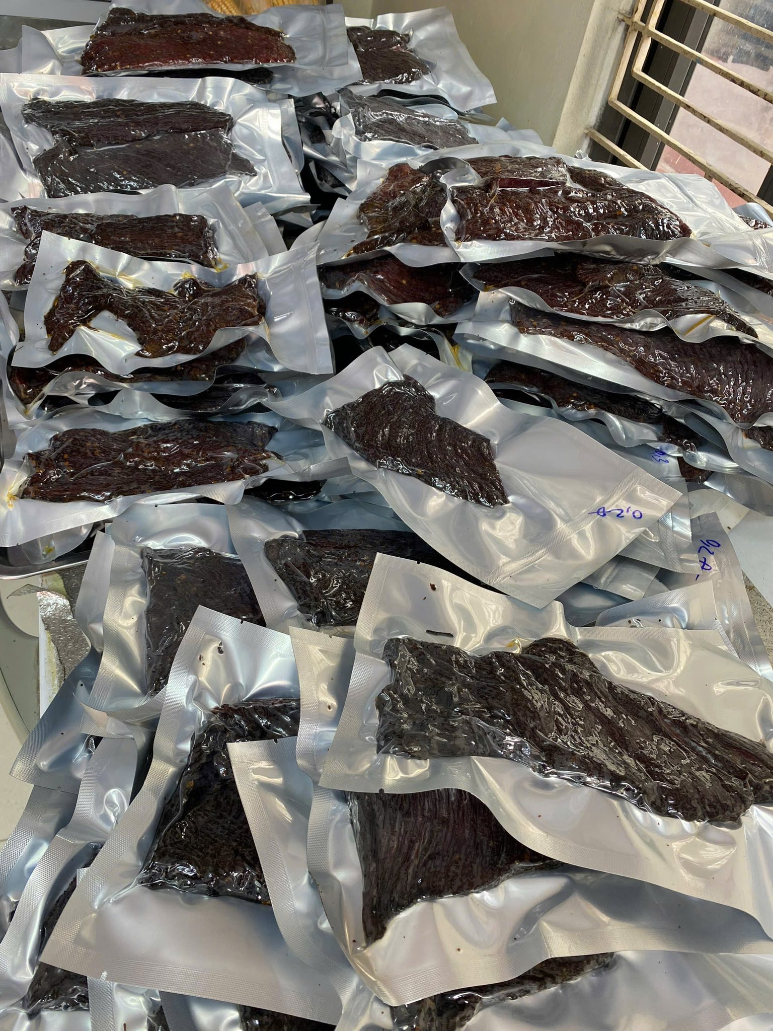 Trâu gác bếp - Ảnh 6