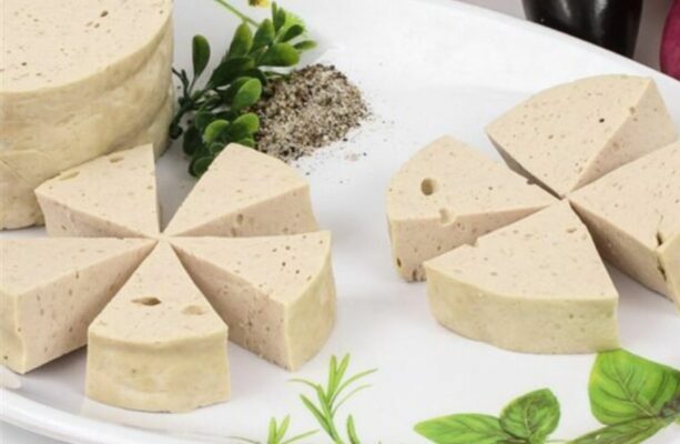 Cách làm giò gà, chả lụa gà ngon