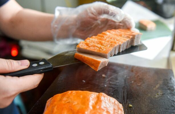 Công thức làm chả quế nướng thơm ngon